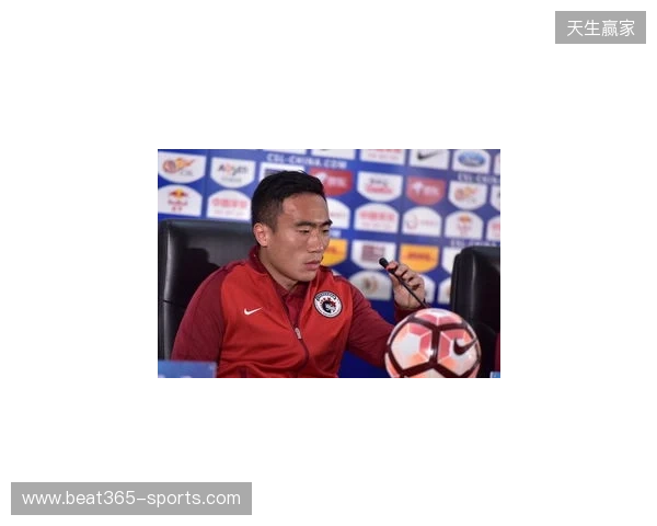 浙江球迷质疑:李提香还有油为什么要放走?明年准备吃散伙饭了? 浙江球迷质疑:李提香还有油为什么要放走?明年准备吃散伙饭了?