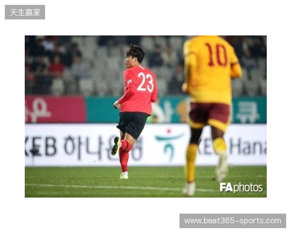 媒体人:U17国脚张伯霖接近加盟湖北星辉,玉昆也曾向球员报价