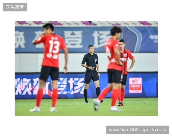 记者谈海港：这赛季确实定位保级了，看不出为啥换茹萨、梅伦多