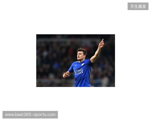 官方:马奎尔与曼联续约至2027年夏天,附带一年续约选项