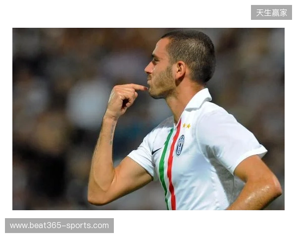 努内斯：我全家人都不喜欢输；我从不看任何边后卫的视频